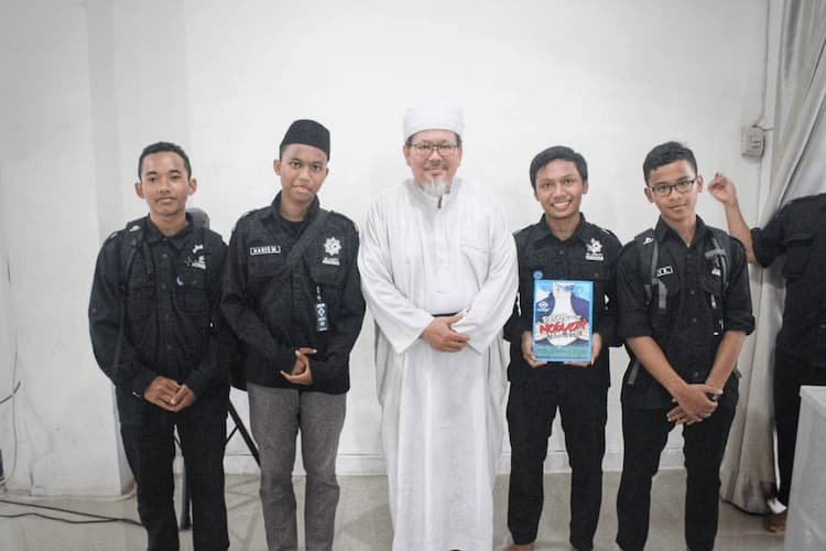 Drs. H. Tengku Zulkarnain