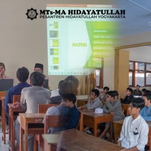 Bimbingan Study Lanjut Santri MTs-MA Hidayatullah Yogyakarta Dimulai
