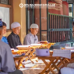 dauroh ramadhan 2023 MTs-MA Hidayatullah Yogyakarta